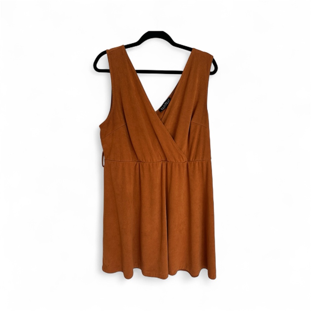 Elegant Brown Sleeveless Dress